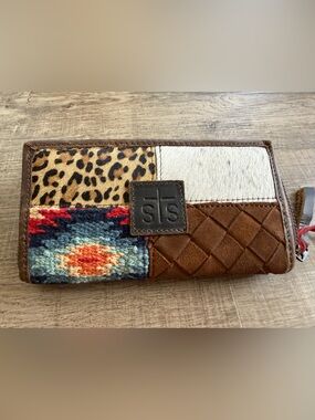 STS Ranchwear Chaynee Mountain Women’s Bifold